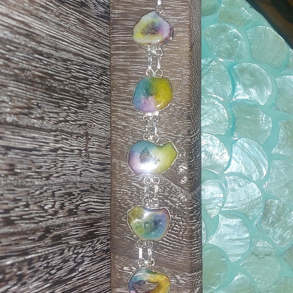 Solar Quartz 5 Stone Bracelet - Picture 5 of 8